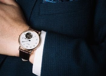 Breguet-Classique-Tourbillon-Extra-Plat-Automatique-5367-Grand-Feu-2