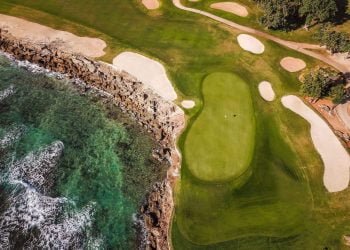 Teeth of the Dog Golf Sahası