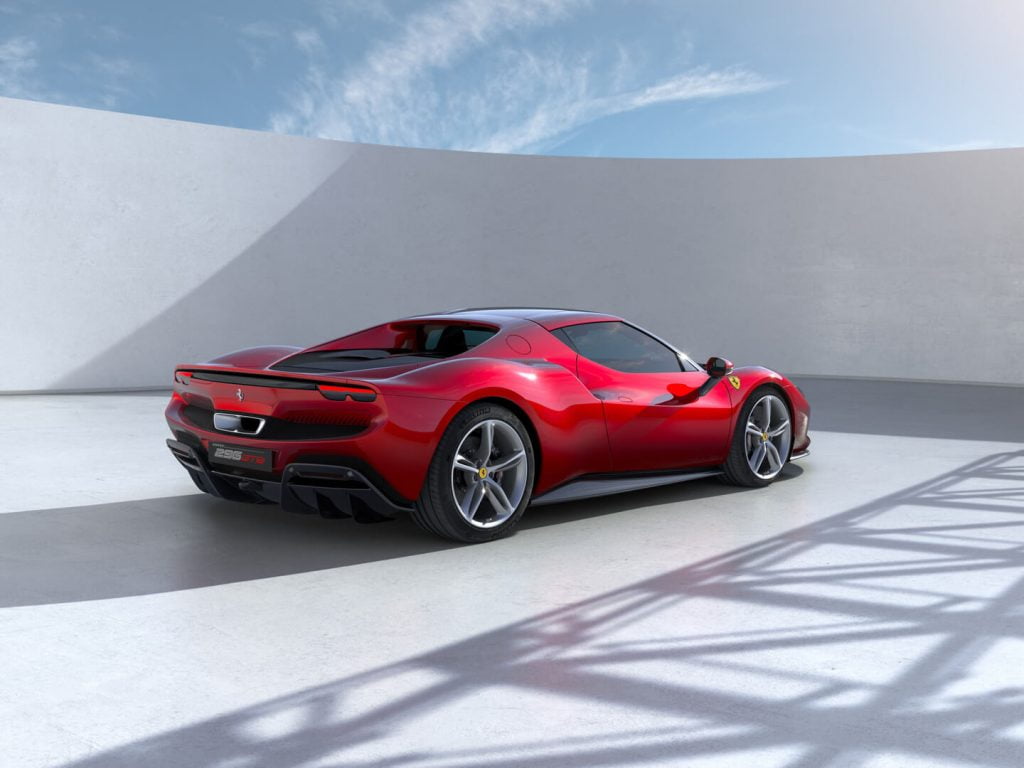 Ferrari 296 GTB Yola Çıkmaya Hazır!