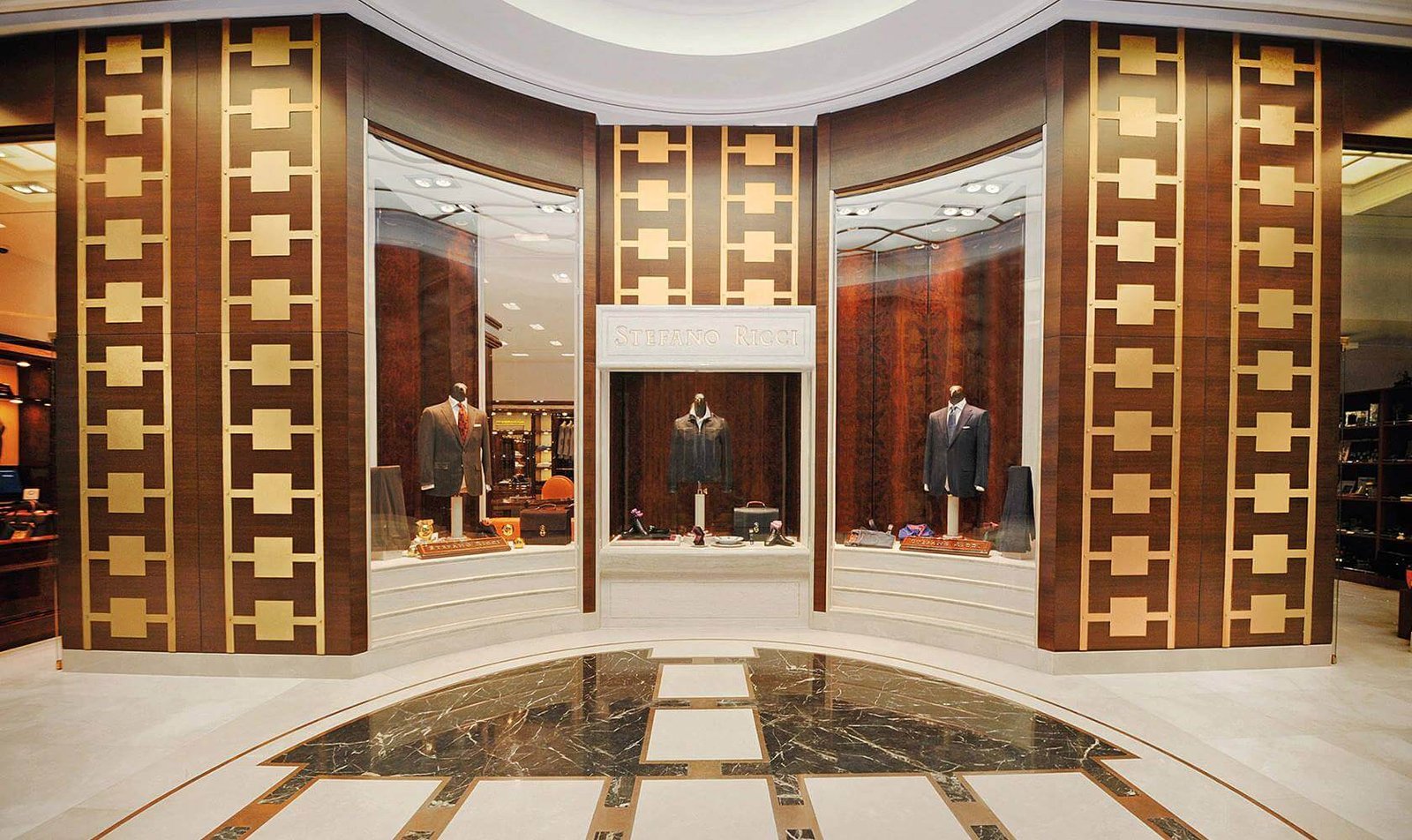 Türkiye'de Bulabileceğiniz Lüks Giyim Markaları