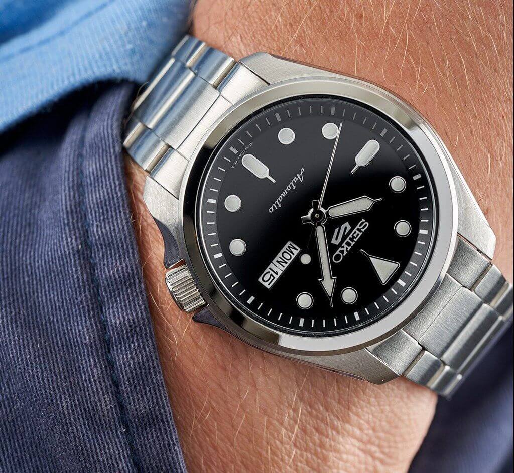 Mekanik Saatçiliğin Dürüst ve Efsanevi Yüzü: Takdiri Hak Eden 20 Seiko 5 Saat